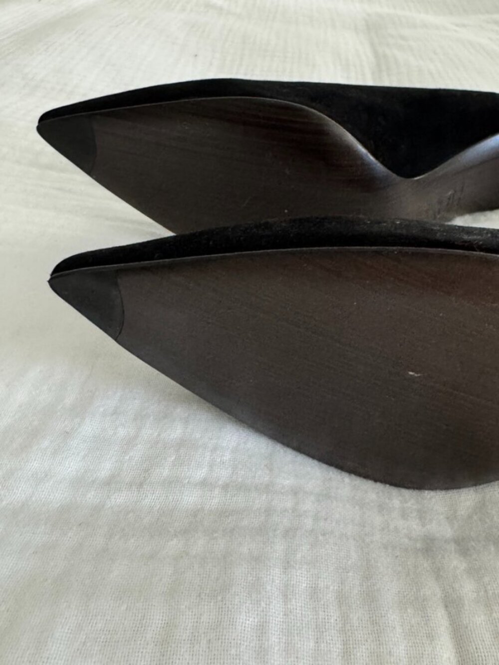 Stuart Weitzman Black Suede Slingback Heels,New, High Quality, Size: 8.5 - Picture 5 of 9